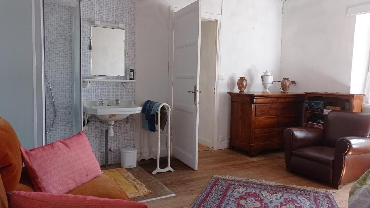 Le Genevray Bed and Breakfast La Mure  Eksteriør billede